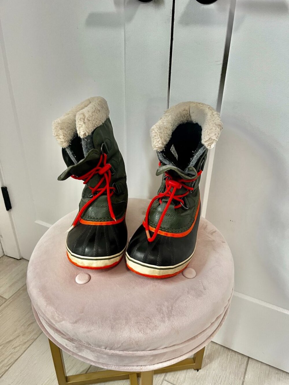 Sorel Navy Green & Red Waterproof Duck Boots Size 5